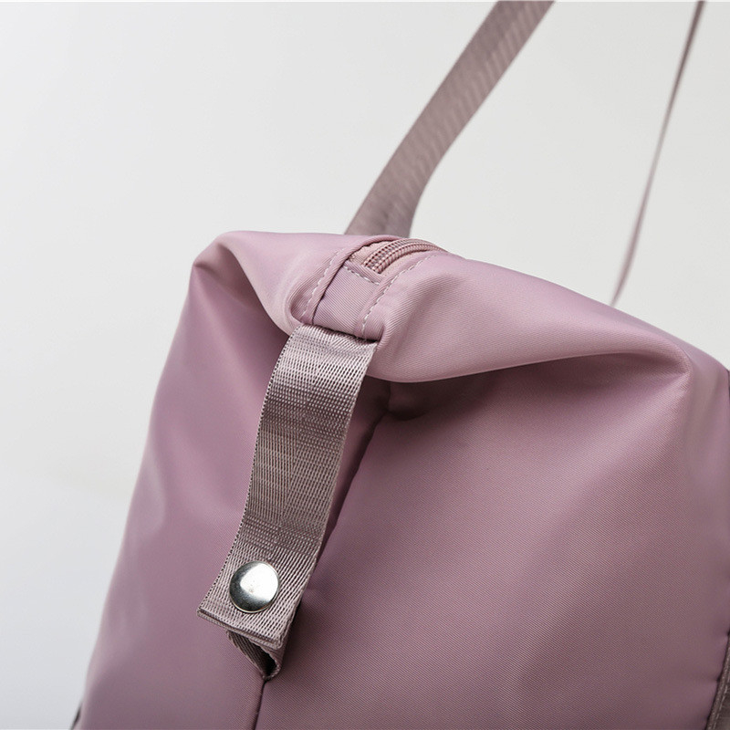 Rolling Sports Duffel Travel Bag Polyester 210D Woman Waterproof 10.63x21.65x7.09