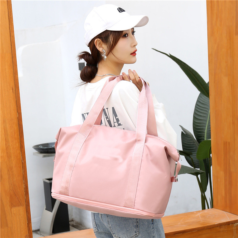 Rolling Sports Duffel Travel Bag Polyester 210D Woman Waterproof 10.63x21.65x7.09